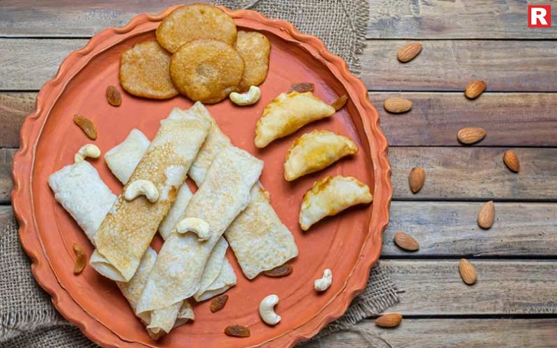 Pitha – Assam, Odisha, West Bengal