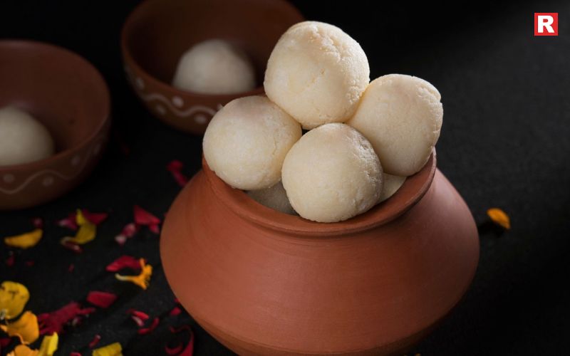 Rasgulla and Sandesh