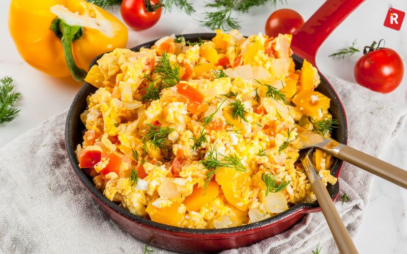 Scrambled Eggs with Cottage Cheese