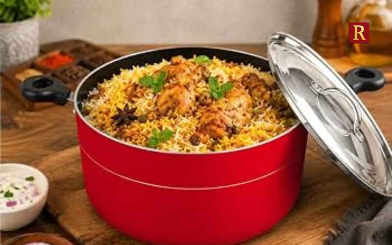 Sharing Biryani Pots