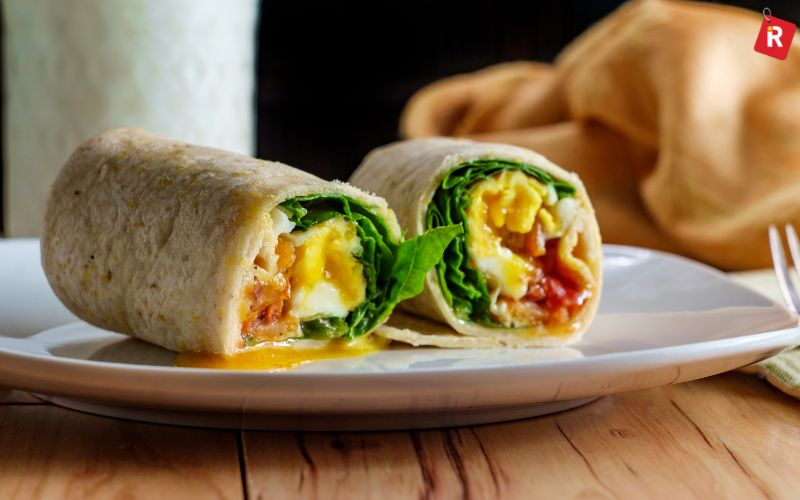 Spinach and Chicken Egg Wrap