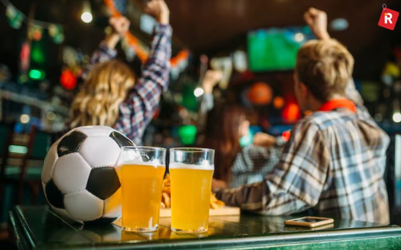 Sports Bars – Game On, Beer in Hand