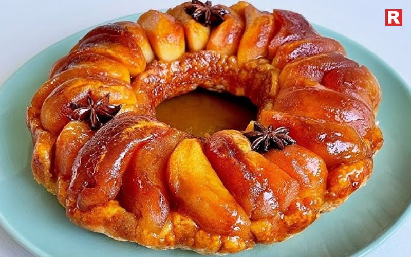 Tarte Tatin (Upside-Down Caramelized Apple Tart)