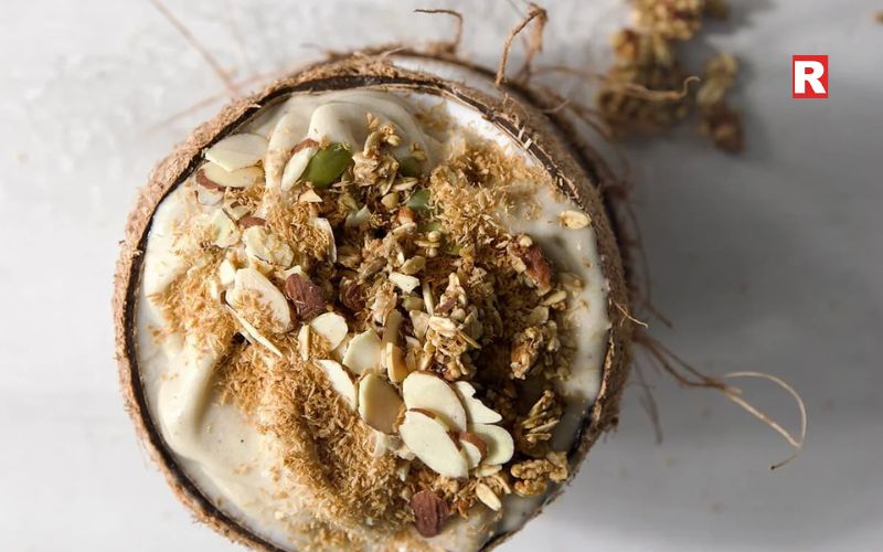 Tropical Coconut Muesli Bowl