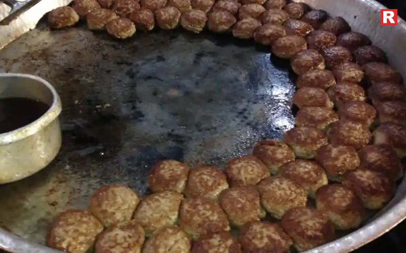 Tunday Kababi – The Legacy of Lucknow’s Street Food