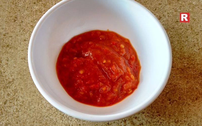 9. Raja Mircha Chutney – The Fiery King of Chilies