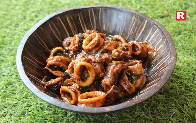 3. Kanava Thokku (Squid Masala Fry)