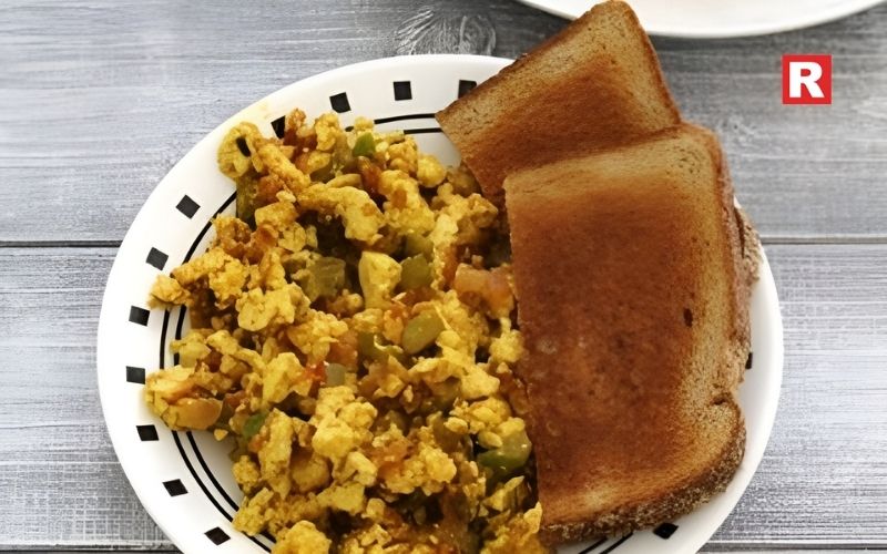 3. Masala Tofu Bhurji on Multigrain Toast