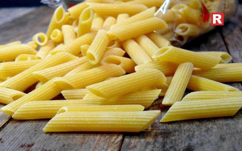 2. Penne: The Sauce Pocket