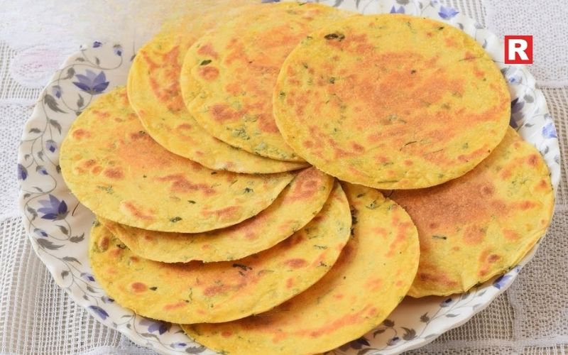 2. Methi Khakhra
