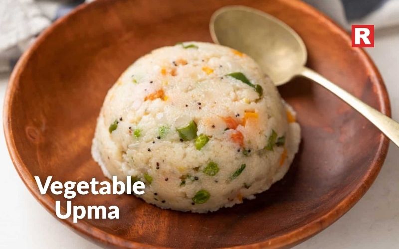 3. Quick Vegetable Upma (The Fiber-Rich Comfort Food)
