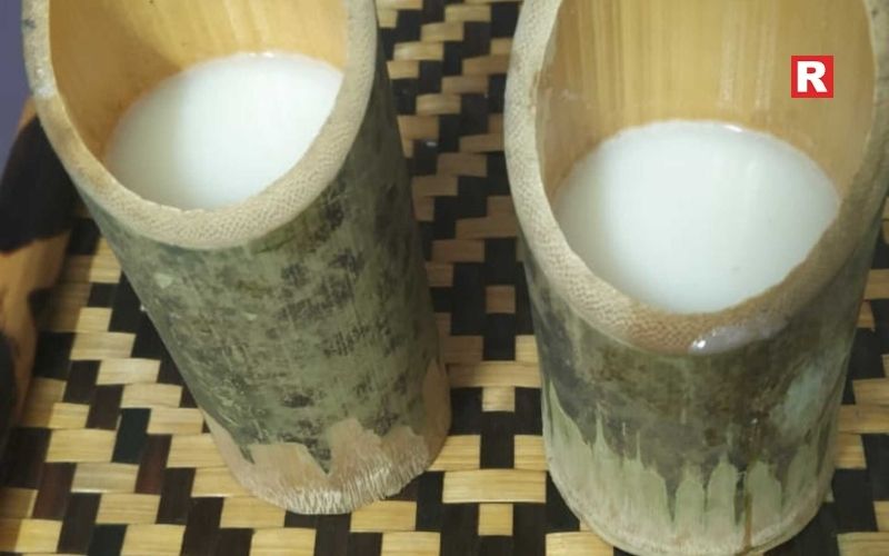 10. Sticky Rice and Zutho – The Traditional Pairing
