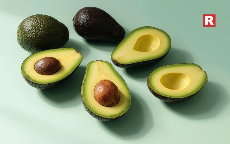 8. Avocados – The Ultimate Brain Fuel